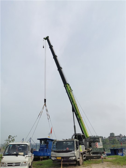 安源区桥梁建设吊装案例